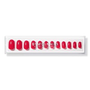 Static Nails Cosmo Please Red Round Reusable Pop-On Manicures